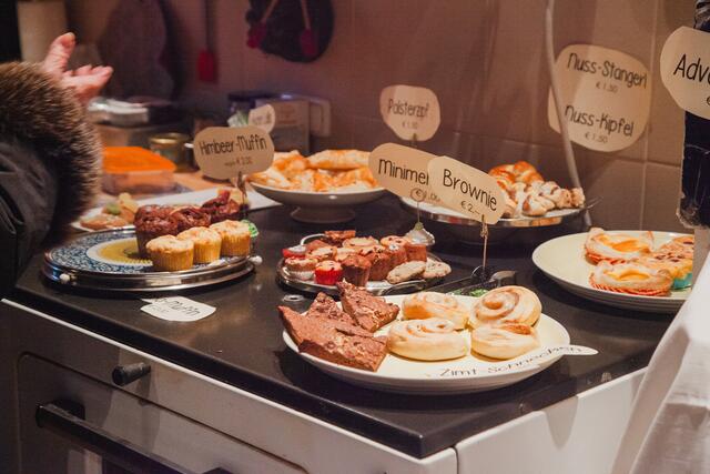 Weihnachtsmarkt im Weingut Regner.  | Foto: Regina Courtier