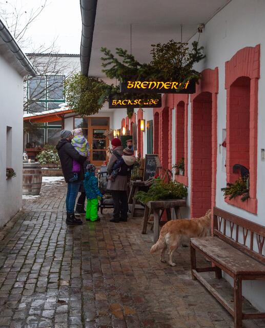 Weihnachtsmarkt im Weingut Regner.  | Foto: Regina Courtier