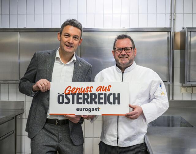 Viele Betriebe, wie das Sanatorium Kettenbrücke in Innsbruck, vertrauen bereits auf Fleischprodukte von Genuss aus Österreich. v.l.n.r. Peter Krug, Geschäftsführer Eurogast Österreich, und Ewald Klemmer, Chefkoch Sanatorium Kettenbrücke | Foto: Target Group