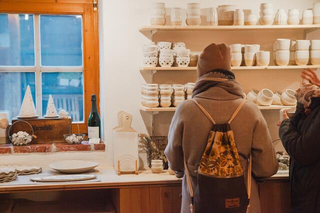 Weihnachtsmarkt im Weingut Regner.  | Foto: Regina Courtier