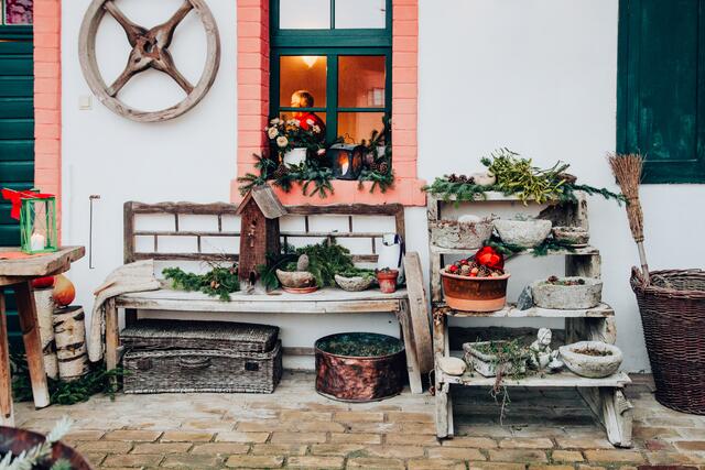 Weihnachtsmarkt im Weingut Regner.  | Foto: Regina Courtier