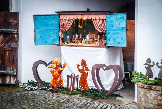 Weihnachtsmarkt im Weingut Regner.  | Foto: Regina Courtier