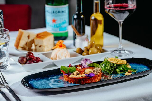 Italienischer Flair herrscht in der Osteria am Gaußplatz. | Foto: Il Basilico