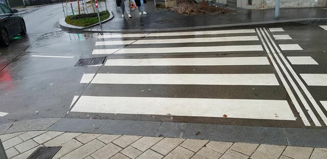 Schutzweg Hadikgasse Ecke Nisselgasse