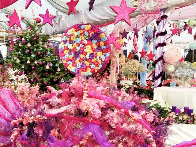 Zuckersüß in Szene gesetzt:
die Blumen | Foto: Karmen Erhart