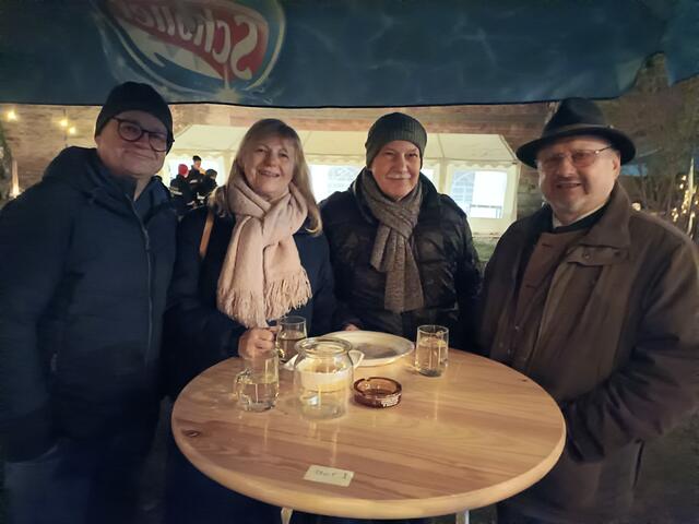 Hans, Monika, Robert und Gerhard hatten gute Unterhaltung