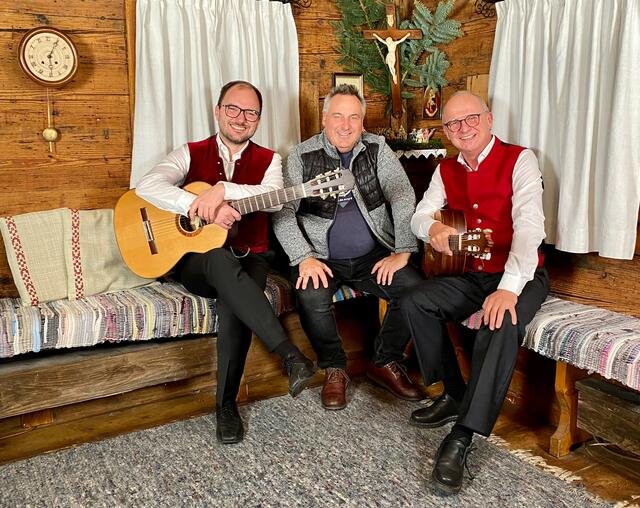 Martin Reiter mit Marco und Adi Hollaus im Stoffelhäusl.