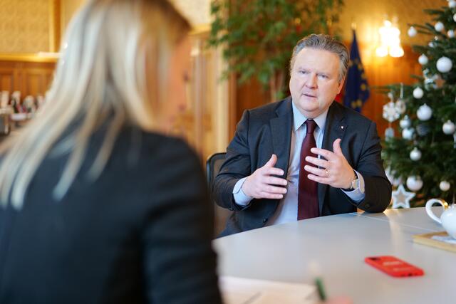 Von Verallgemeinerungen hält der Wiener Stadtchef nichts. Er rücke den Menschen in den Mittelpunkt. | Foto: Max Spitzauer/RMW