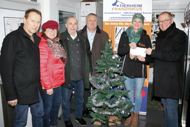 Kurt Christof, Christine Hemmer, Manfred Prettenthaler, Franz Sachernegg und Bernd Osprian mit Nina Mocnik | Foto: Stadtgemeinde Voitsberg