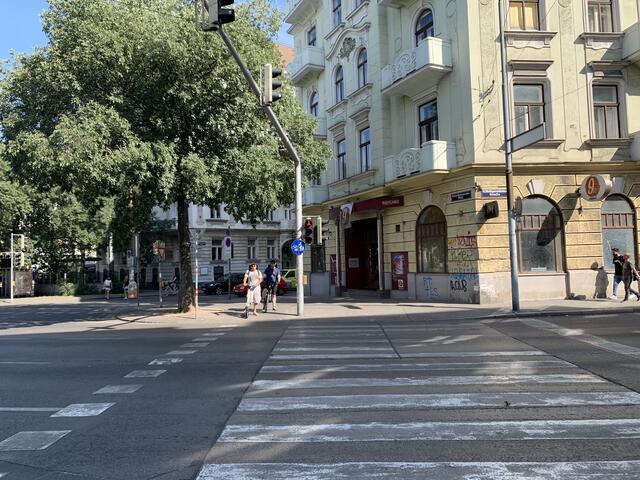 An der Bezirksgrenze Alsergrund/Döbling herrschte Verwirrung unter den Verkehrsteilnehmenden.  | Foto: Miriam Al Kafur