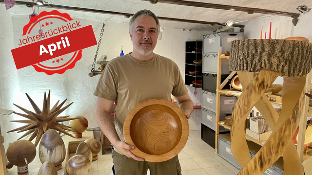 Drechslermeister Stefan Spitzbart in seinem Schauraum in Bad Deutsch-Altenburg.  | Foto: Christina Michalka