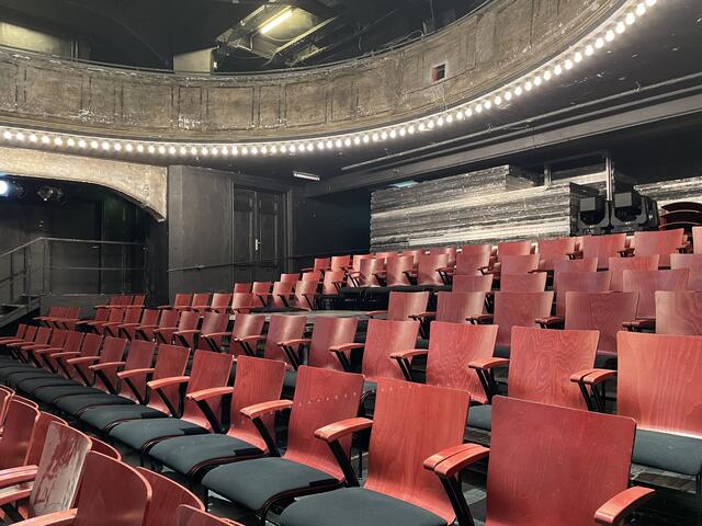 Der Saal des Schauspielhauses.  | Foto: Miriam Al Kafur