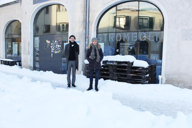 Stromboli-Geschäftsführerin Julia Mumelter (re.) ist über die geplanten Kürzungen alles andere als erfreut.