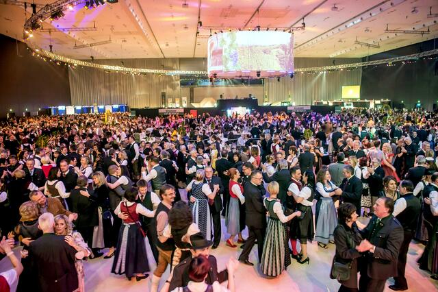 Zum 73. Mal wird der Steirische Bauernbundball am 9. Februar die Stadthalle Graz füllen. | Foto: Foto Fischer