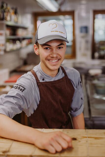 Der stolze Gewinner, Kochlehrling Josef Leitner. | Foto: Susanne Berger