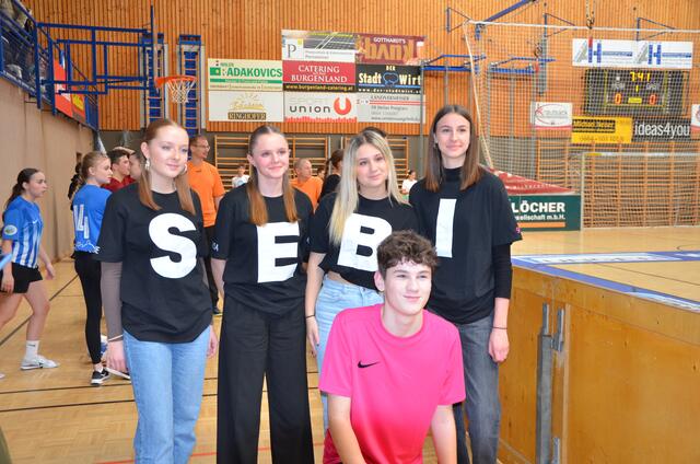 Sebastian von den "pinkn Propölla" hatte unter seinen Klassenkameraden treue Fans. | Foto: Anika Paul