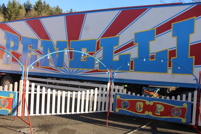 Der Circus Penelli ist seit sieben Generationen der Familie Reinhard aus Mannheim unterwegs. | Foto: RegionalmedienSteiermark/Hofmüller