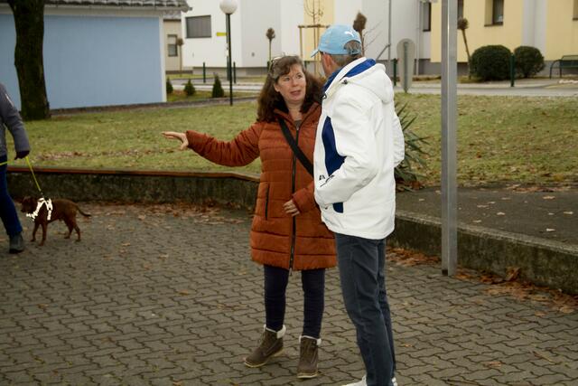 Manuela Seper nahm hervorragend organisiert die Verpflegung bei der Labestation und im Ziel mit "Schnitzelvariationen" in die Hand.