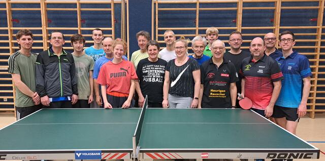 Gruppenfoto von den Teilnehmern ohne Obmann Walter (Fotograf)