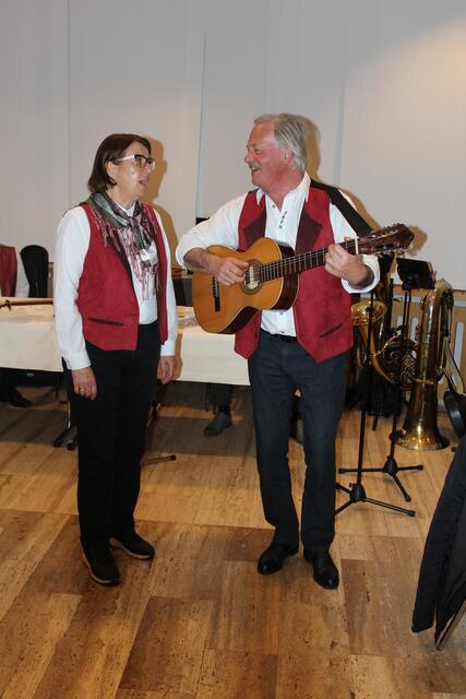 Das nächste Sänger- und Musikantentreffen findet am Donnerstag, 18. Jänner um 20 Uhr im Hotel Reschenhof Mils statt. | Foto: BezirksBlätter Symbolfoto