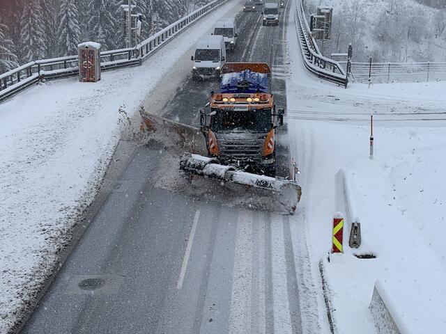 Bis zu 20 Zentimeter Neuschnee werden am Wochenende im Packabschnitt erwartet. | Foto: Asfinag