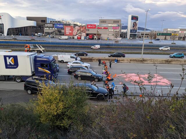 Blockade der A2.  | Foto: Letzte Generation (AT)