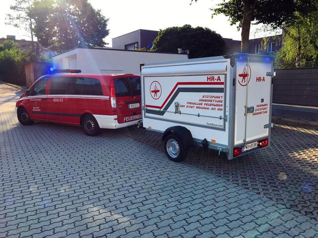 Der neue Kofferanhänger der Feuerwehr Braunau. | Foto: Feuerwehr Braunau