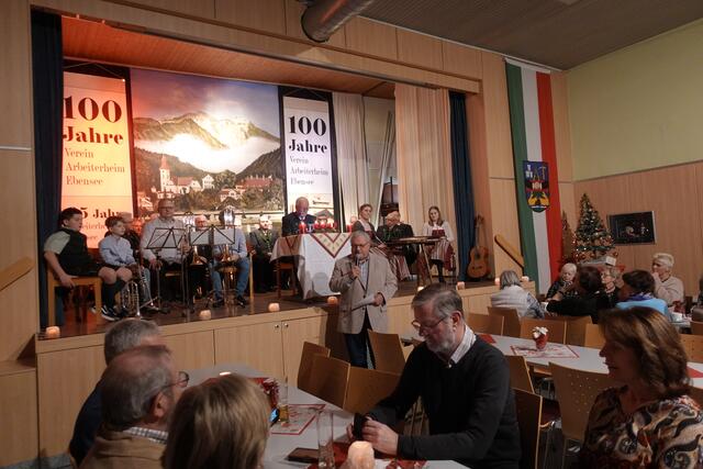 Höhepunkt war die traditionelle Weihnachtsfeier gemeinsam mit der SPÖ im Arbeiterheim. | Foto: Ebenseer PV