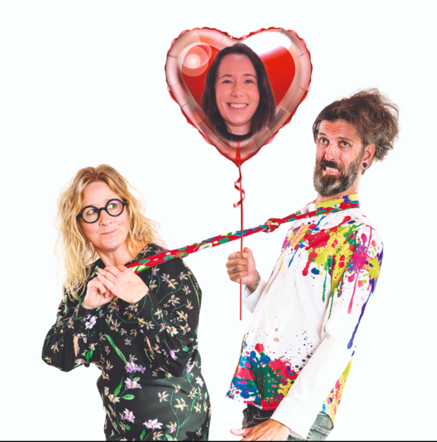 Hans-Jörg Petrik ist in der Nummer "Chaos Couch" mit Nathalie Karner-Tarmastin und Adriana Mischelin zu sehen. | Foto: Villacher Faschingsgilde