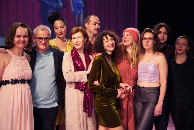 Am 13. Jänner feiert das Theaterstück "Alles Normal" im Theater am Werk Premiere.  | Foto: Gerhard Breitwieser