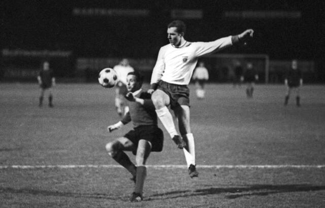 Einmal verlor Beckenbauer in Wien gegen den SK Rapid im Europapokal der Pokalsieger am 15. Februar 1967. | Foto: Horstmüller / Ullstein Bild / picturedesk.com