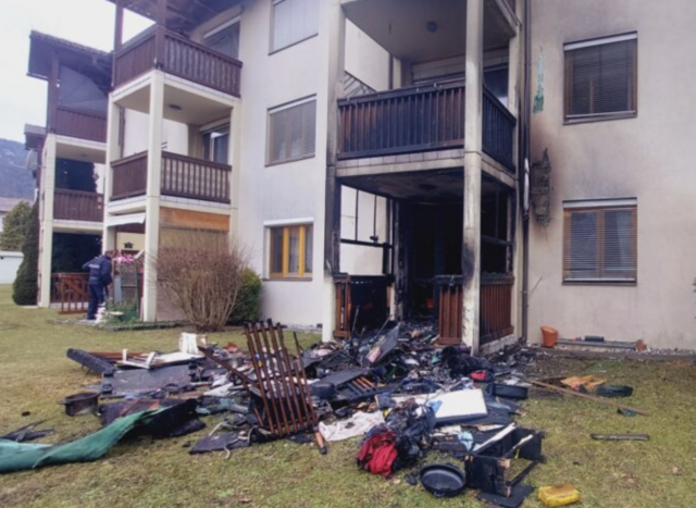 Großer Schaden im Bereich des Balkons | Foto: Feuerwehr Feistritz/Drau