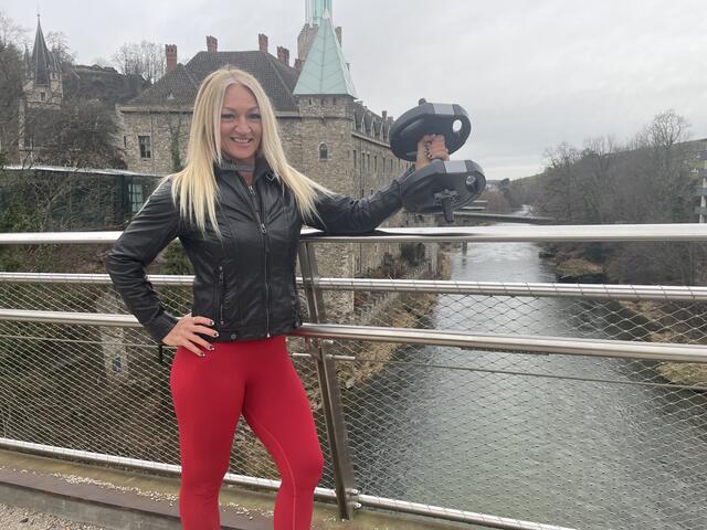 Fitness und Gesundheitstrainerin Bernadett Wagner aus Waidhofen, die sich in "Masters Frauen Wellness", den ersten Platz bei der Bodybuilding Austria Trophy geholt hat.