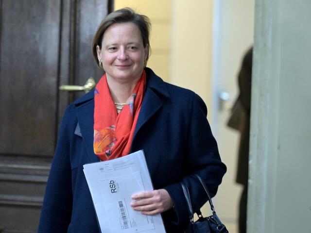 ÖBAG-Aufsichtsrätin Iris Ortner sagt am Mittwoch im Kurz-Prozess aus. | Foto: ROLAND SCHLAGER / APA / picturedesk.com