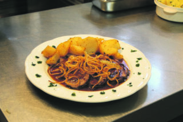 Die österreichische Küche findet sich unter den Top 50 der besten Landesküchen weltweit. Vor allem Spezialitäten aus der Wiener Küche waren bei der Abstimmung ausschlaggebend. | Foto: RMW