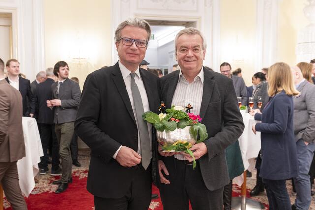 Landeshauptmann Christopher Drexler und Landeshauptmann-Stellvertreter Anton Lang beim traditionellen Medienempfang . | Foto: Land Steiermark/Binder