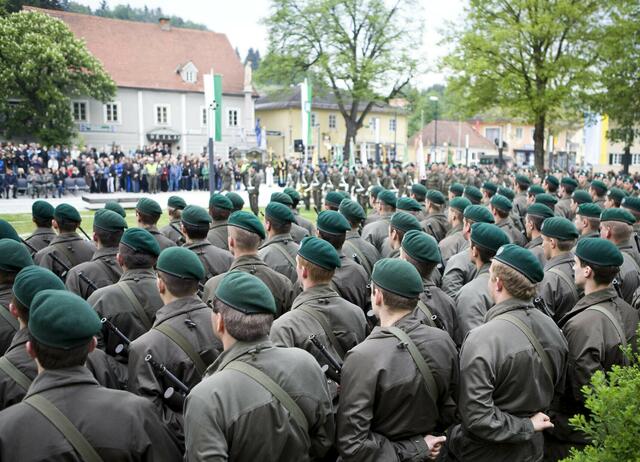 Während die Jahresbilanz bei den Zivildienern leicht positiv ist, ist die Zahl der Grundwehrdiener im vergangenen Jahr gesunken. Zurückführen lässt sich dies in erster Linie auf geburtenschwache Jahrgänge in denen der Anteil der tauglichen Wehrpflichtigen abnimmt. | Foto: Marktgemeinde Wies