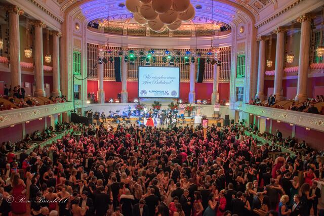 2020 fand der letzte Wiener Bonbonball statt. | Foto: Foto: Bonbonball 