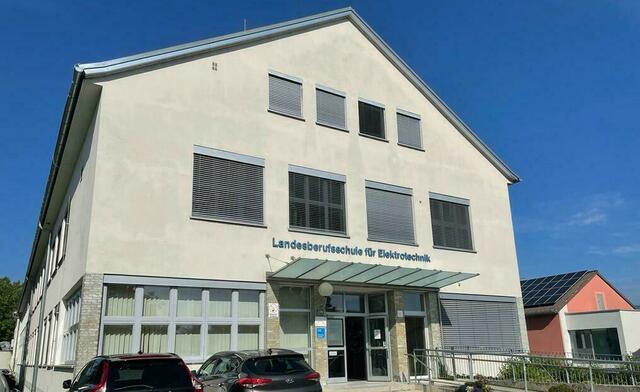 Die Schülerinnen und Schüler der Landesberufsschule Eibiswald wurden vorrübergehend zuhause unterrichtet. | Foto: Löschnig