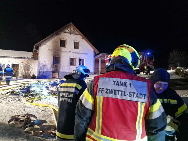 Bei dem Toten soll es sich um ein FF-Mitglied handeln. | Foto: FF Zwettl