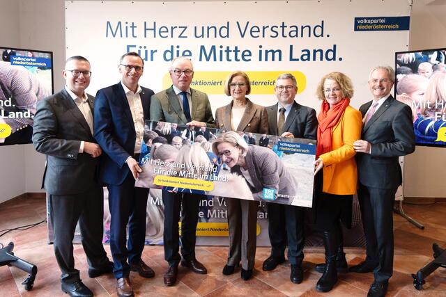 Volkspartei Niederösterreich präsentiert die neue Frühjahrskampagne. | Foto: VPNÖ