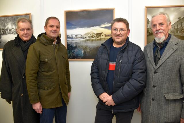 Kusthalle Grein eröffnet: Christoph Lettner, Rainer Barth, Bruno Brandstetter, Walter Edtbauer. | Foto: Zinterhof