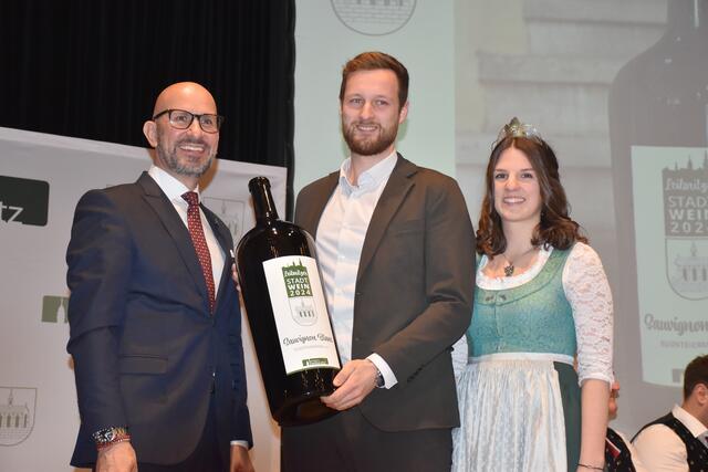 Der Stadtwein 2024 kommt vom Weingut Assigal am Seggauberg. | Foto: Gady/Fischer