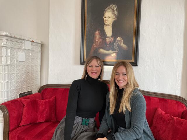 Constanze Passin mit Adrienne Egger. | Foto: Rosa Besler