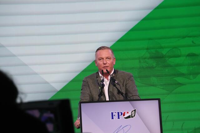 Mario Kunasek will Landeshauptmann werden - aber nicht für alle.  | Foto: Edith Ertl