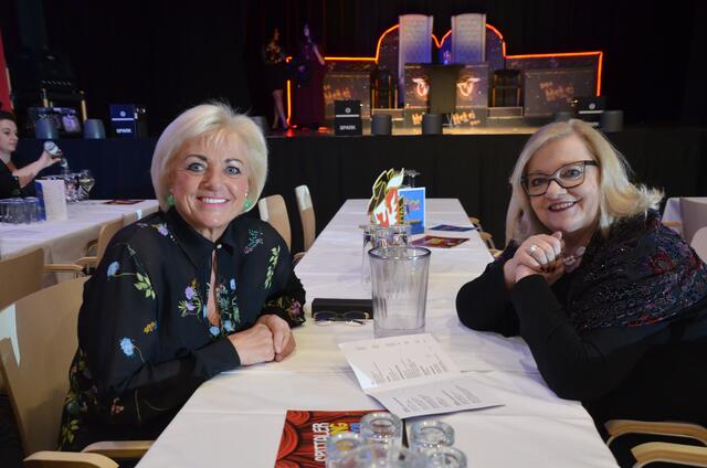 Martina Sagmeister und Ingrid Paulitsch, Kulturausschuss-Obfrau