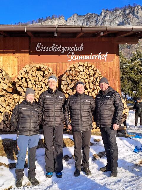 Rang 1 ESC Jochberg; Christian Ortner, Werner Auberger, Martin Luxner und Johann Pletzer