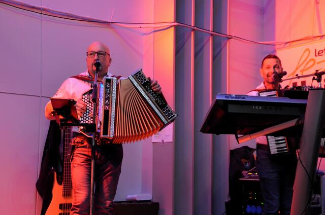 Premiere für fezzz juHe mit Jürger Mayer und Helmut Huber