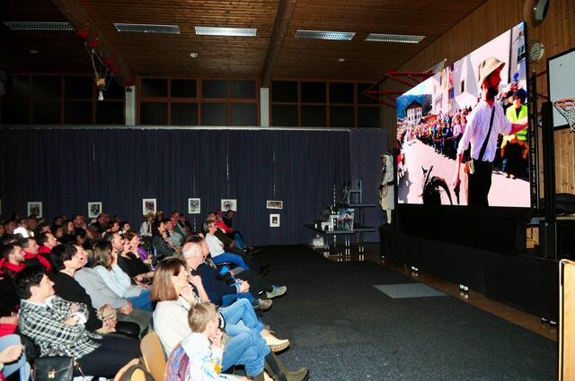 Die Vorab-Präsentation fand größten Anklang. | Foto: Manfred Hassl