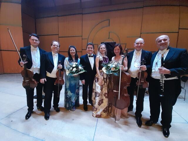 Das Girardi Ensemble brachte musikalische Neujahrsgrüße nach Oberschützen. | Foto: Gertrude Unger